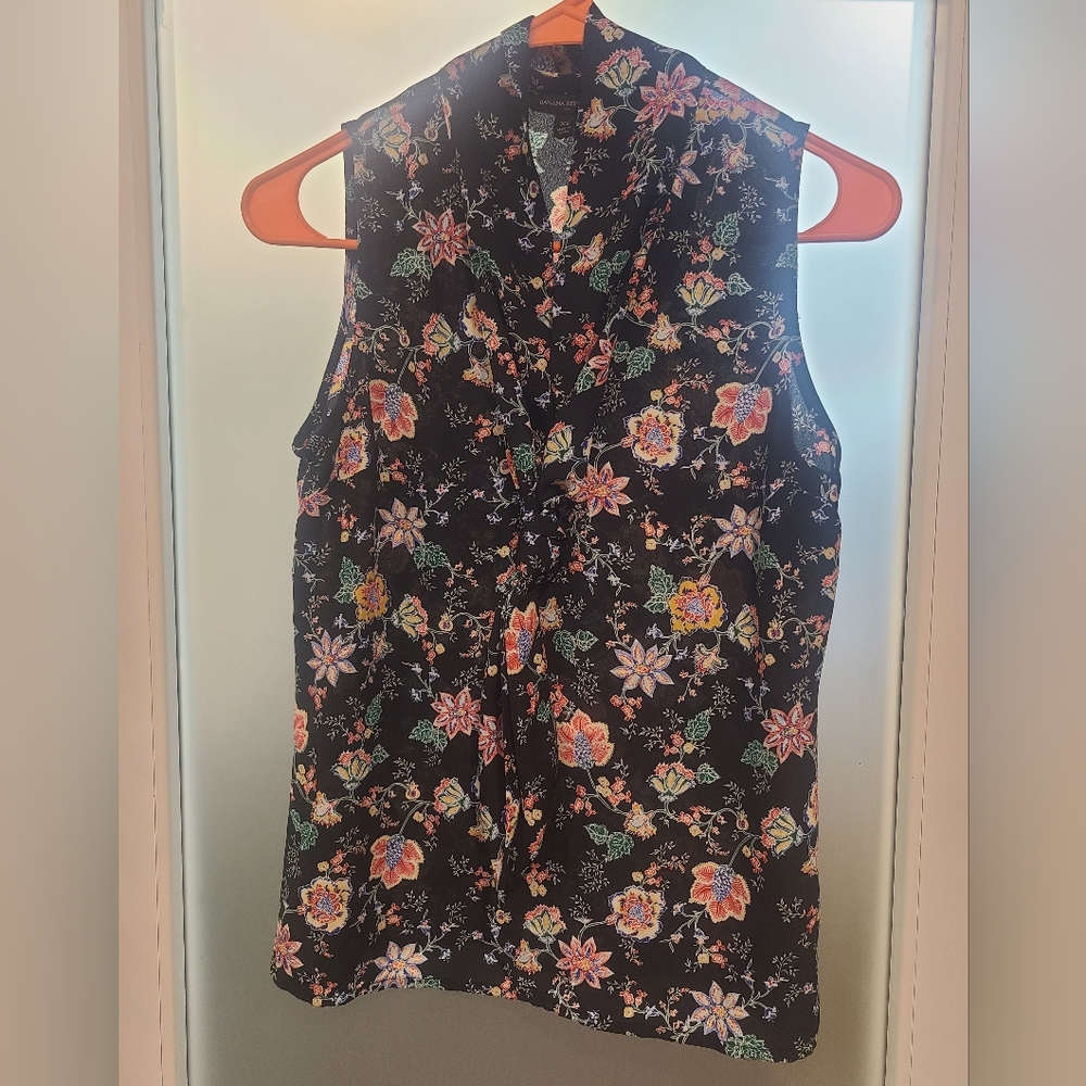 Banana Republic Floral Sleeveless Tie Blouse